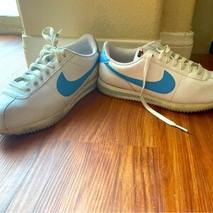 Nike Cortez